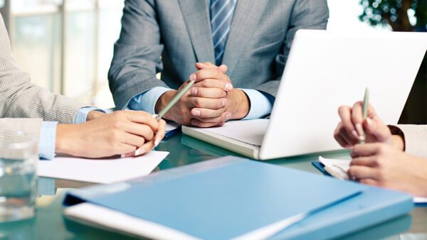 دلیل موثر نبودن جلسات در کسب‌و‌کار